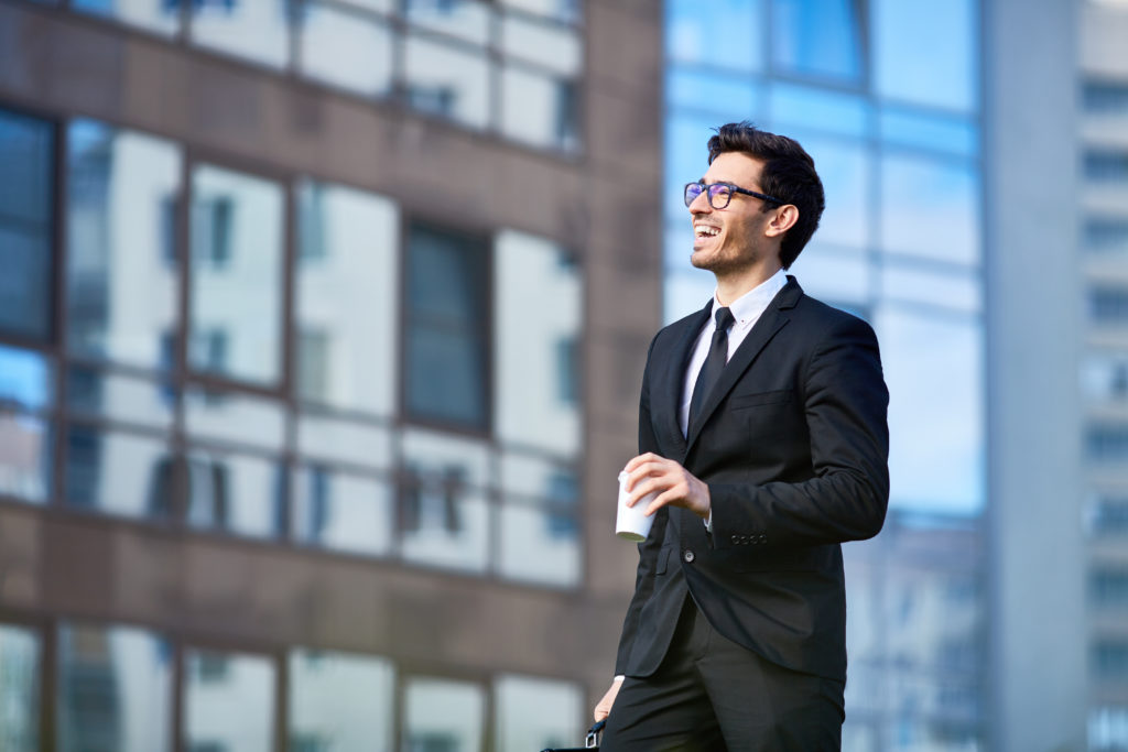 Est-il nécessaire de faire 10000 pas par jour même au travail ?